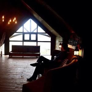 Meet your Posher, Trần hồng